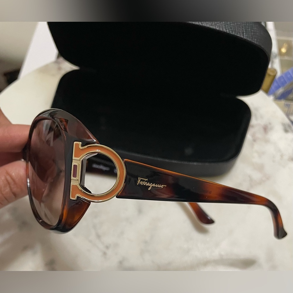 Authentic Salvatore Ferragamo Brown Sunglasses with Bold Design